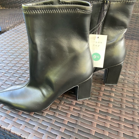 NWT A New Day Black Ankle Booties - Picture 2 of 4